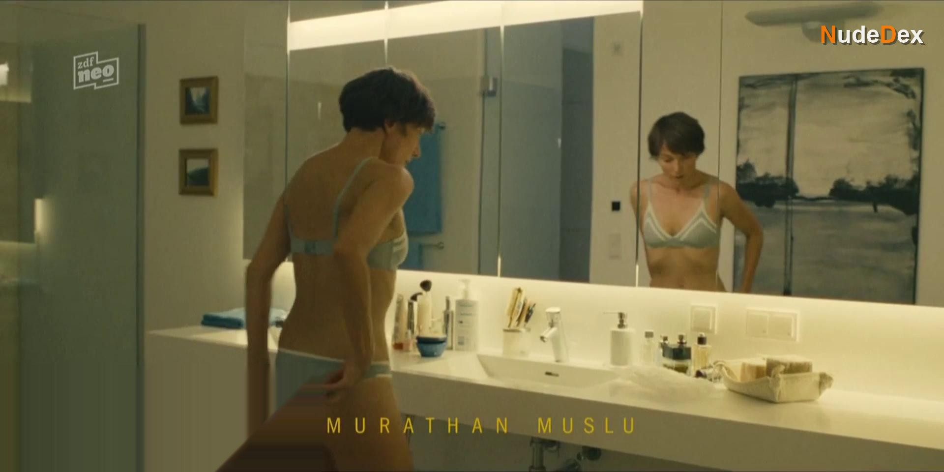 Julia Koschitz in Am Anschlag Die Macht Der Krankung, photo 3