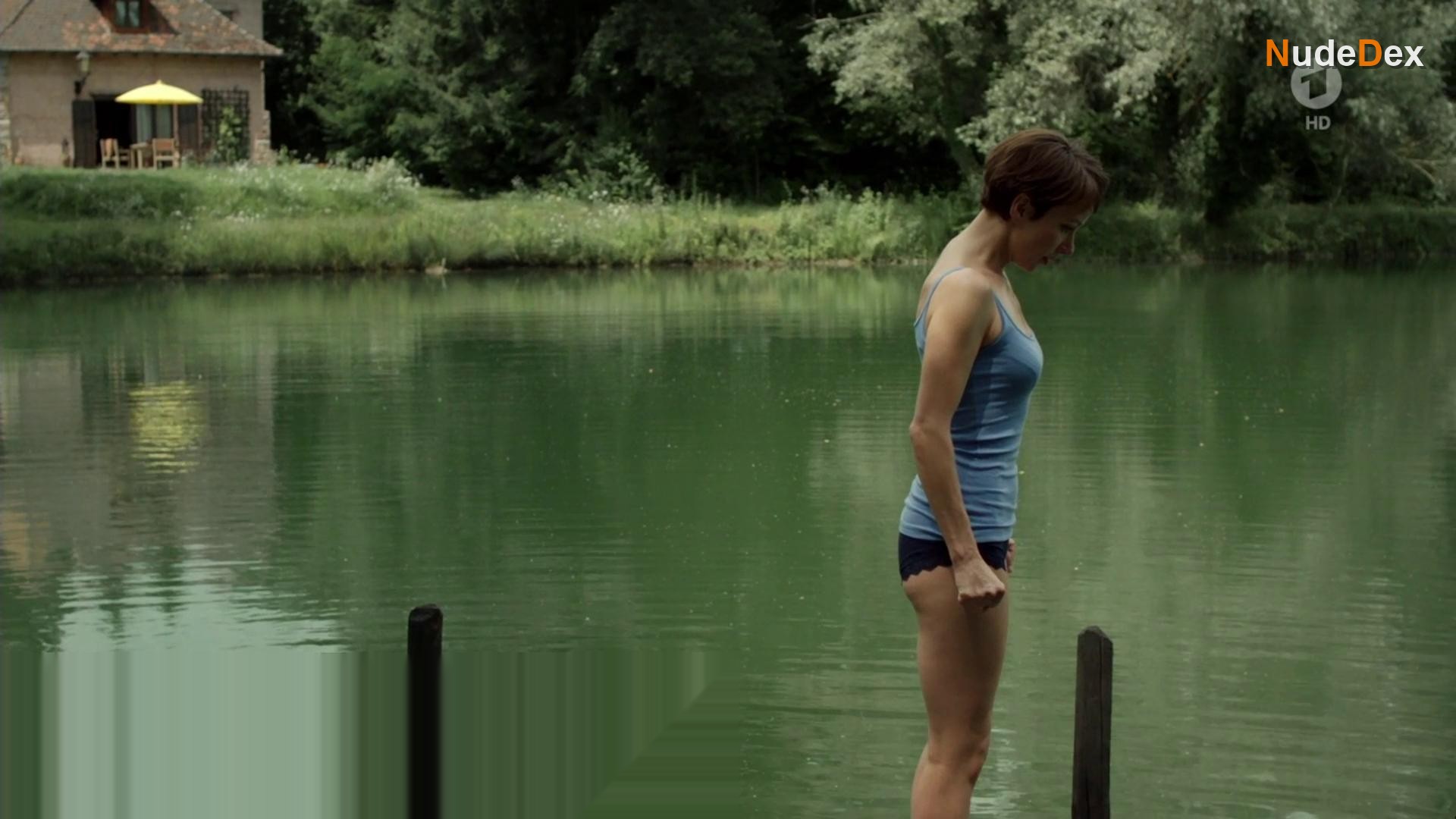 Julia Koschitz in In Gefahrliche Nahe, photo 7