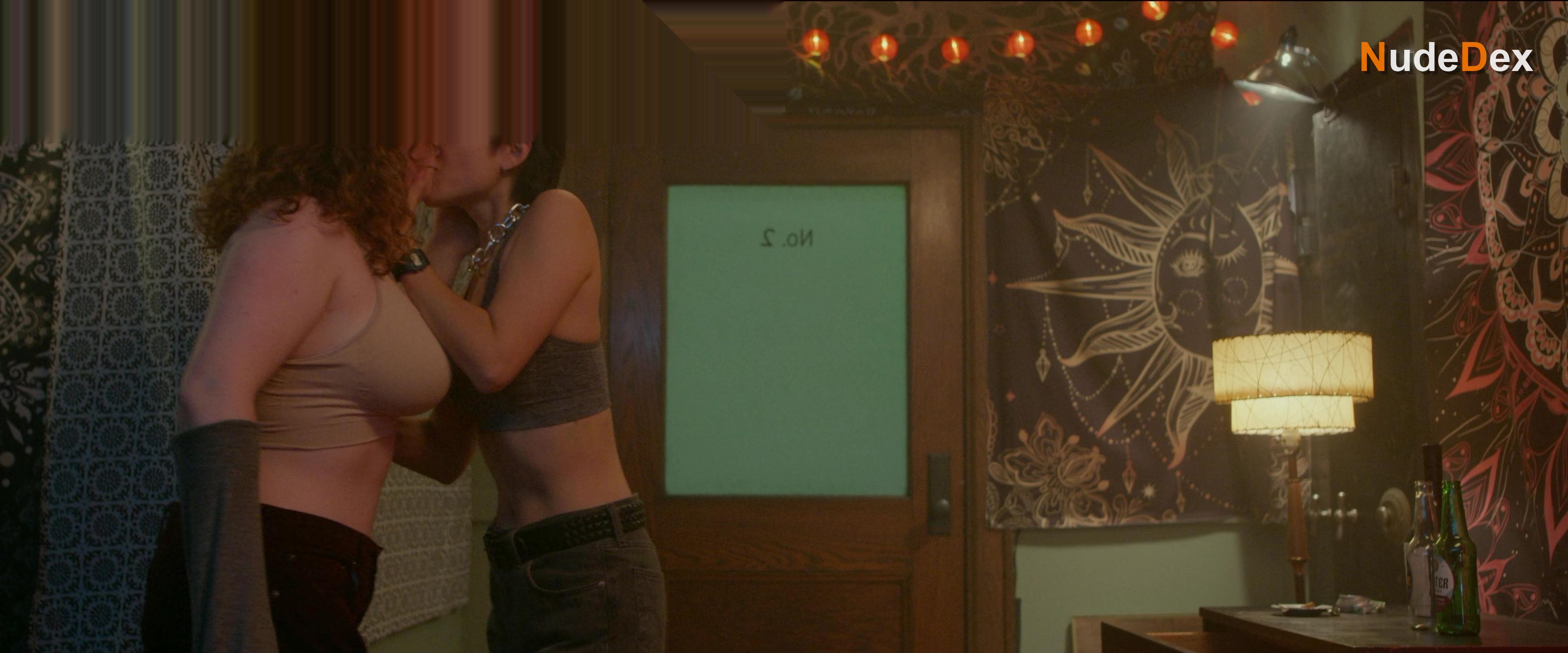 Prom Dates in Prom Dates, photo 4