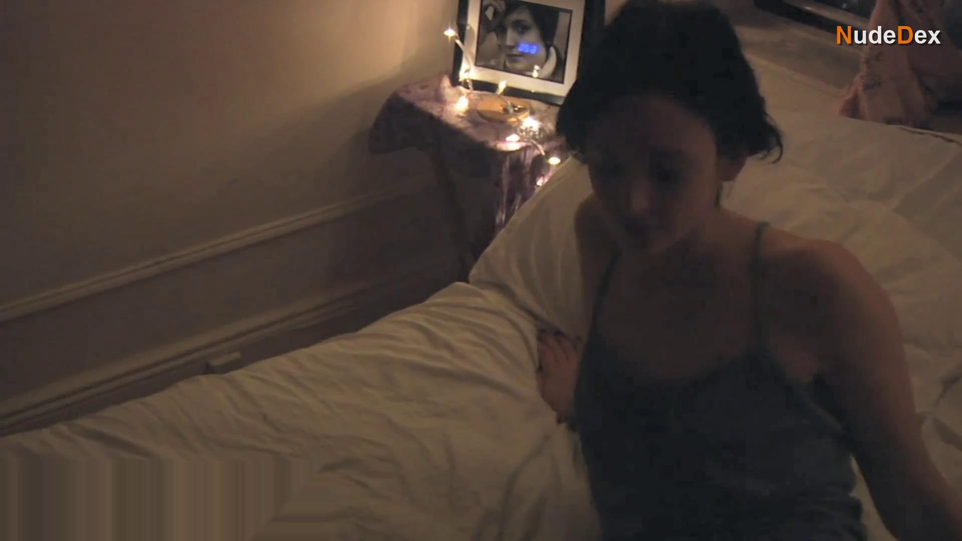 Julia Porter Howe in Louise And Her Lover, photo 18