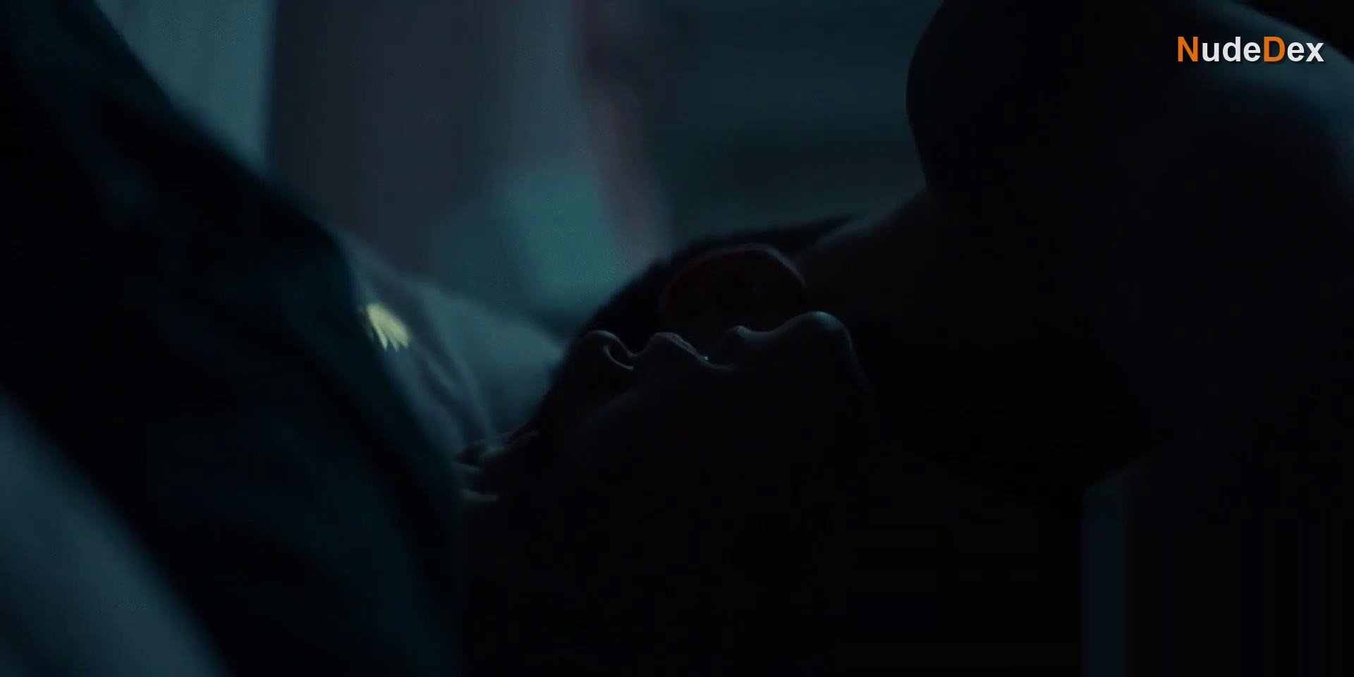 Julia Ragnarsson in Blinded, photo 2