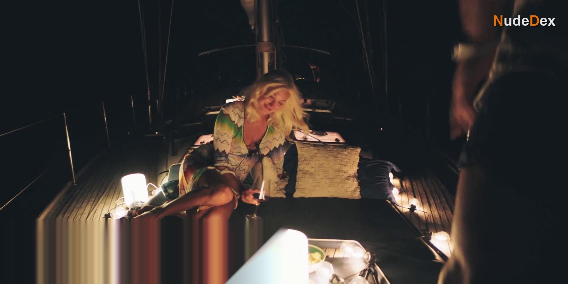 Julia Ragnarsson in Blinded, photo 14