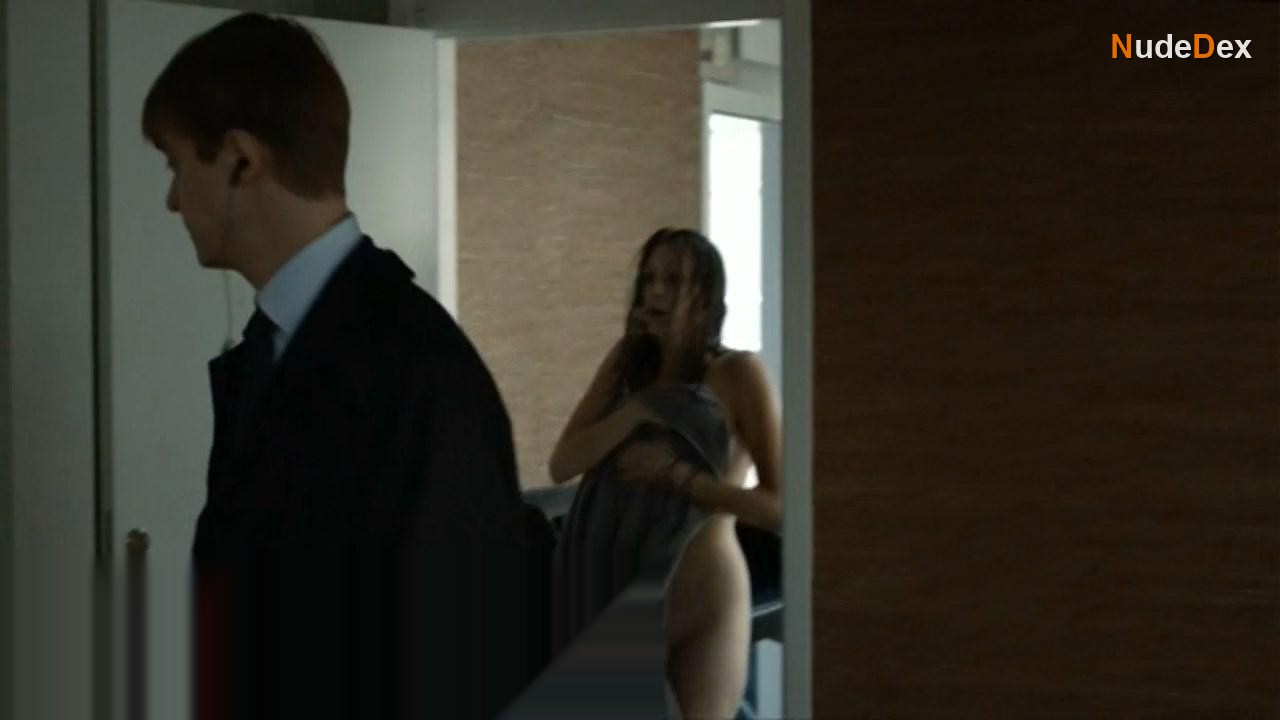 Julia Ragnarsson in Stockholm Stories, photo 2