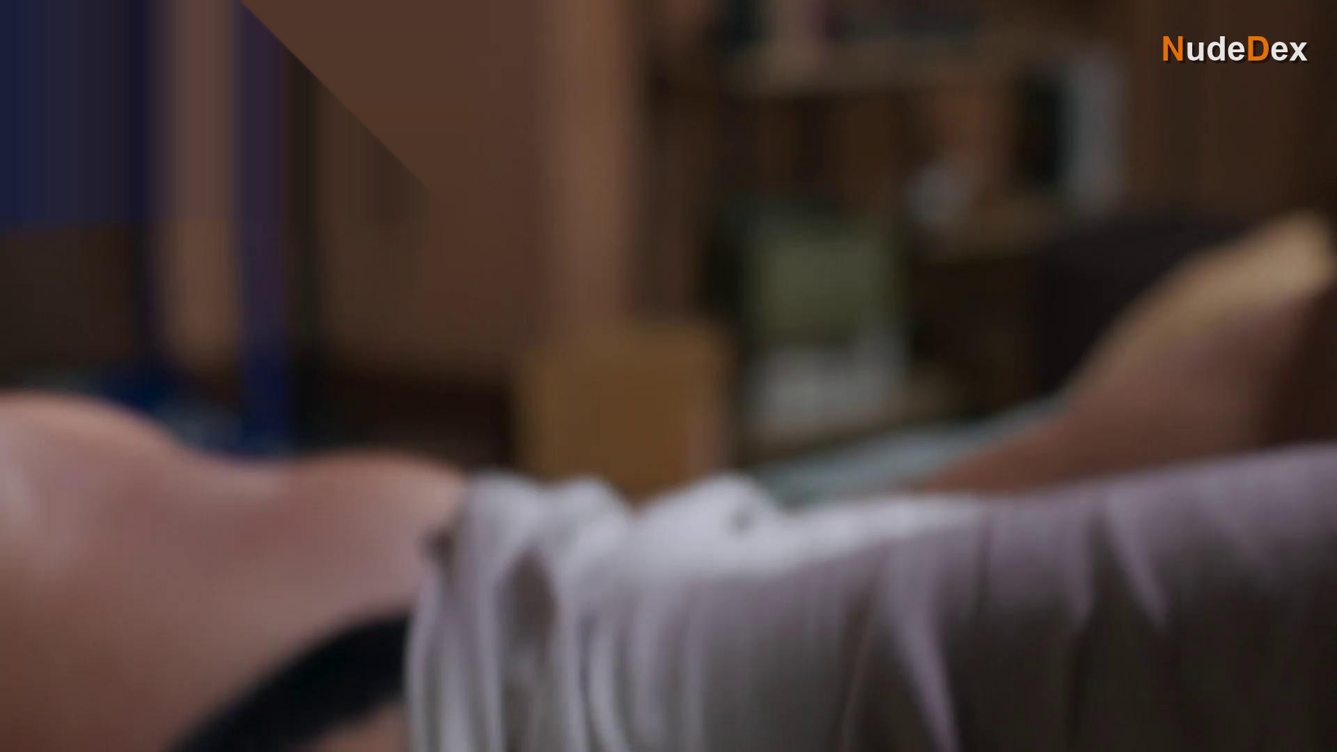 Julia Stockler in Scars Of Beauty, photo 7