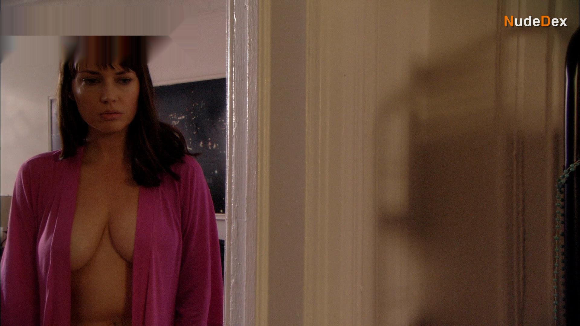 Julie Ann Emery in Damages, photo 8