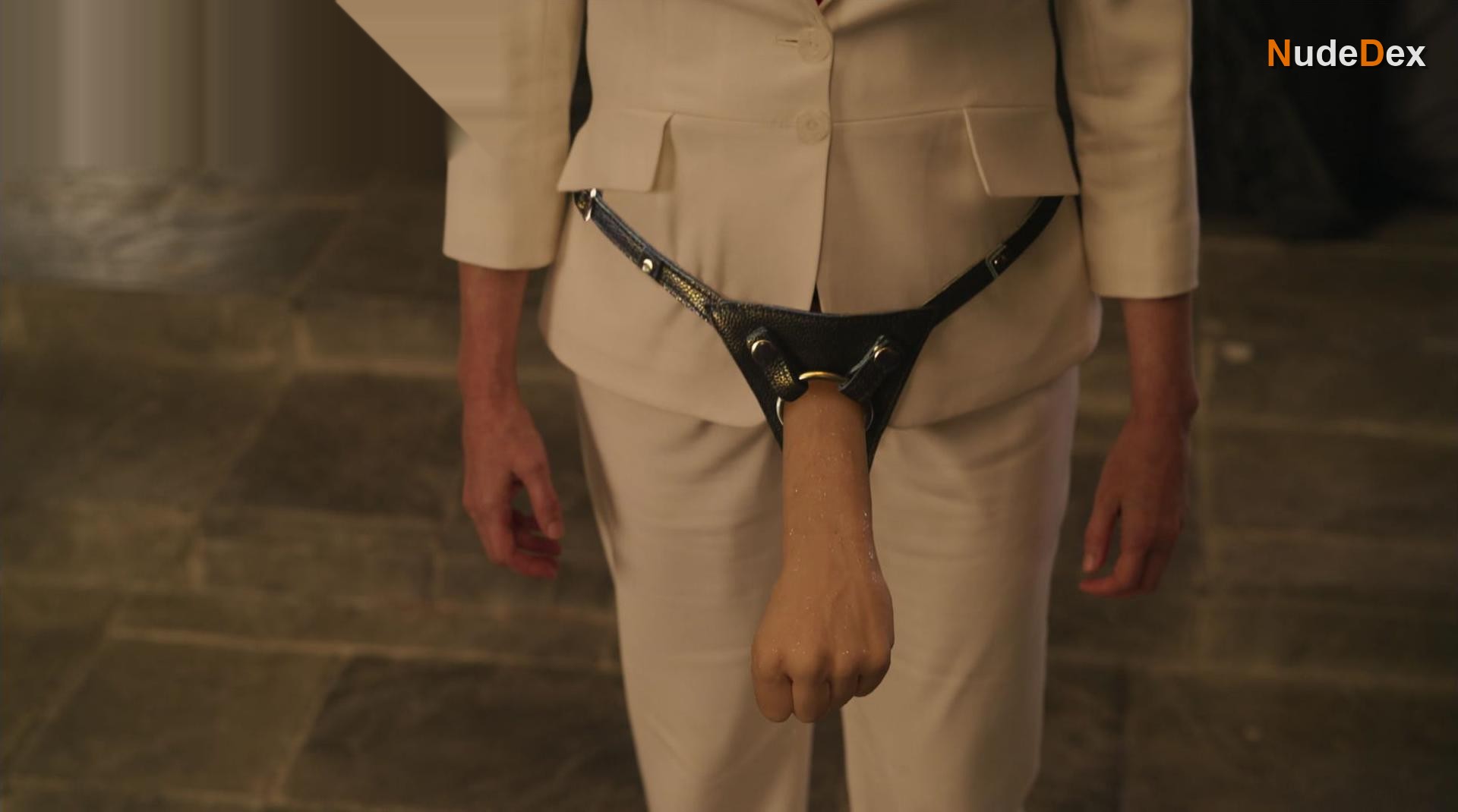 Julie Ann Emery in Preacher, photo 2