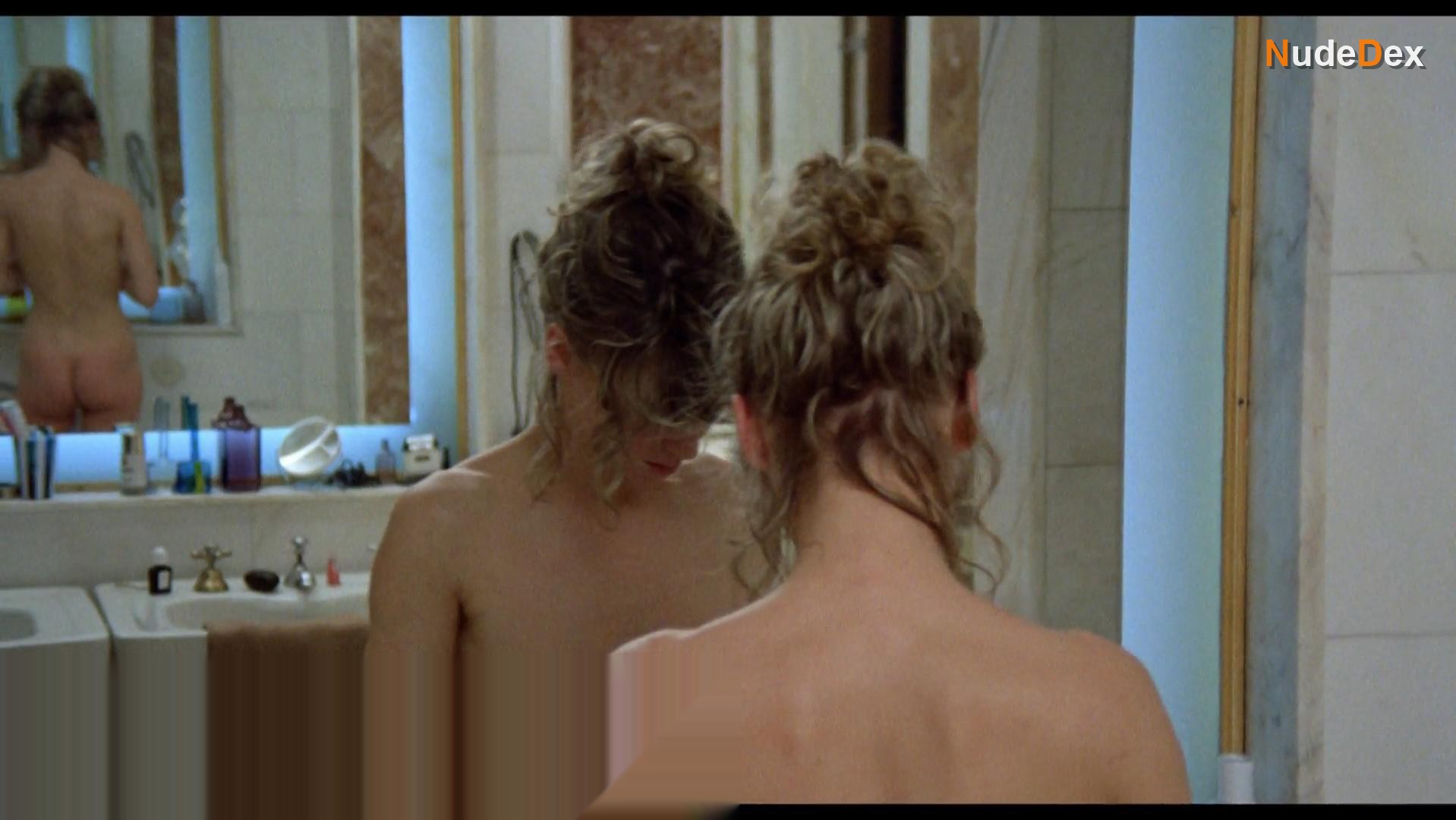 Julie Christie in Don't Look Now, photo 2