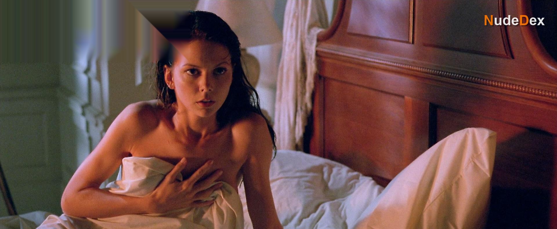 Yoko Shimada in Crying Freeman