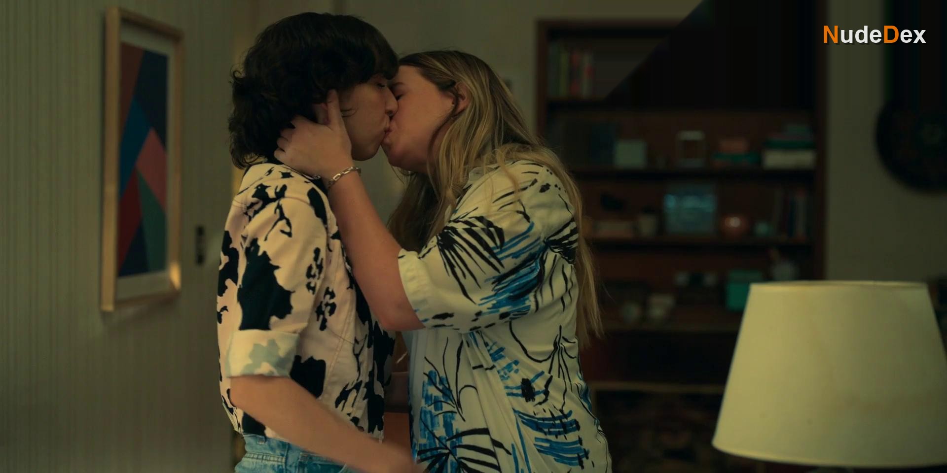 Julieta Zapiola in The End Of Love, photo 3