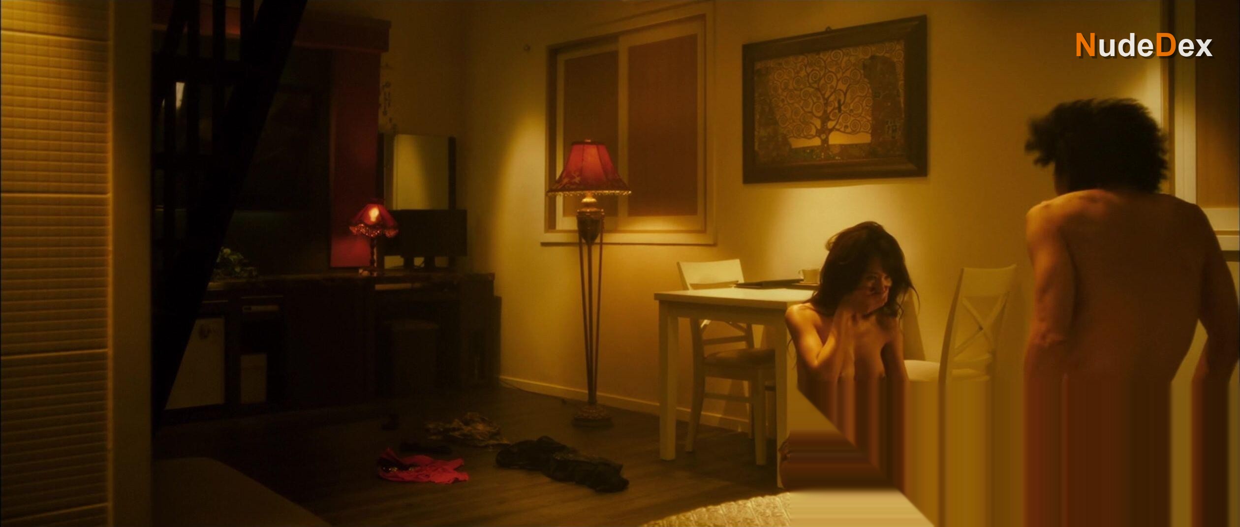Jung Si Yeon in No Mercy, photo 6