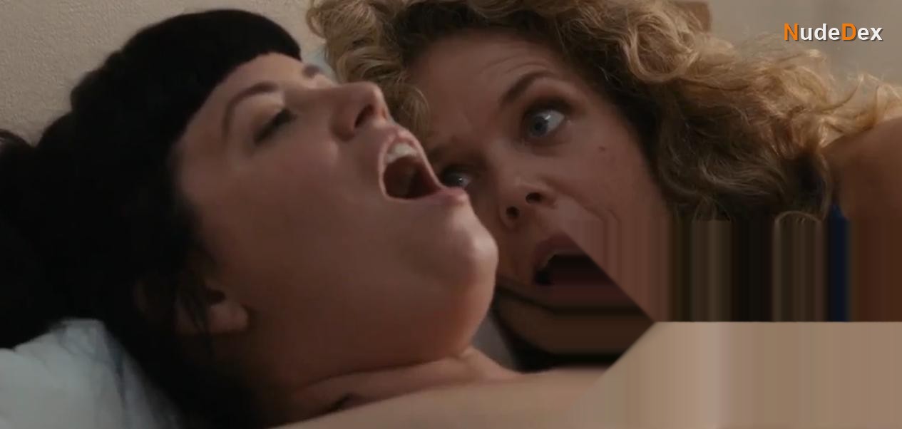 Juno Rinaldi in Workin' Moms, photo 1