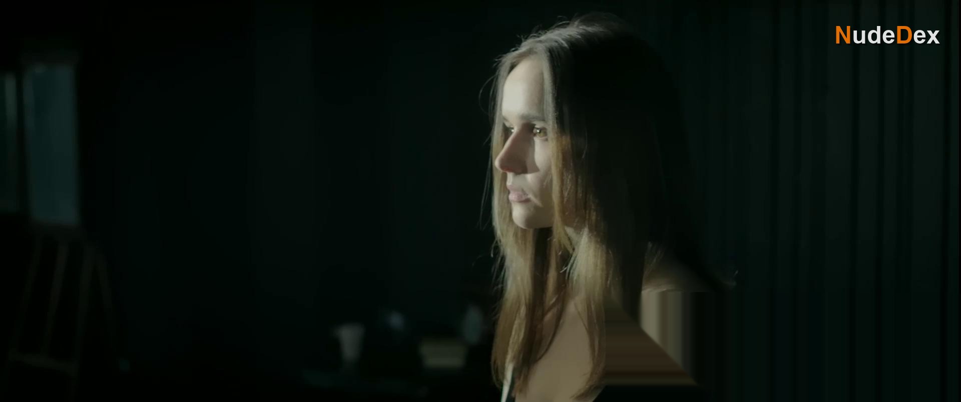 Justyna Litwic in The Clowns, photo 5