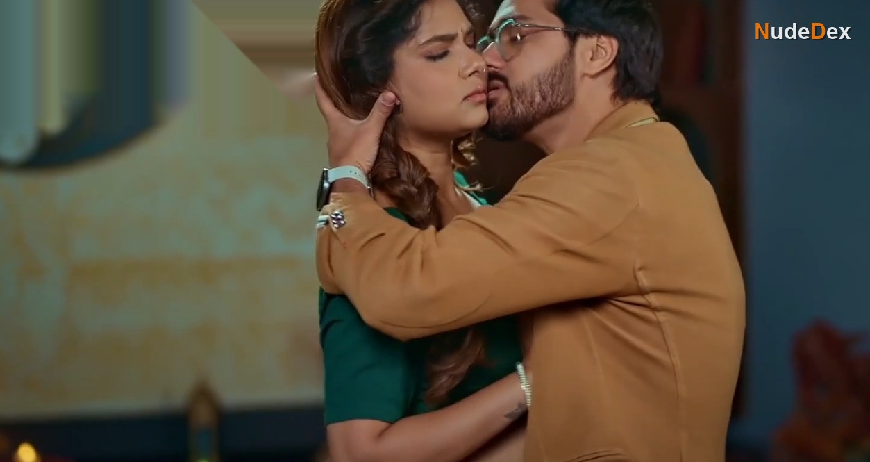 Jyoti Sharma in Your Girlfriend, photo 7