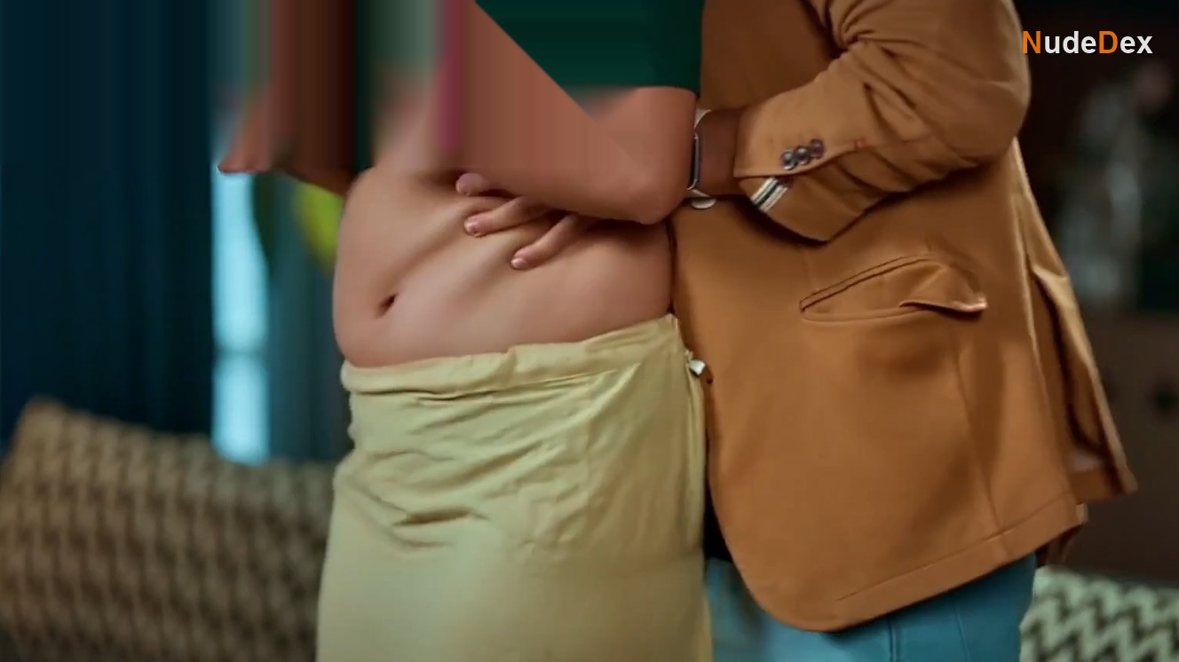 Jyoti Sharma in Your Girlfriend, photo 10