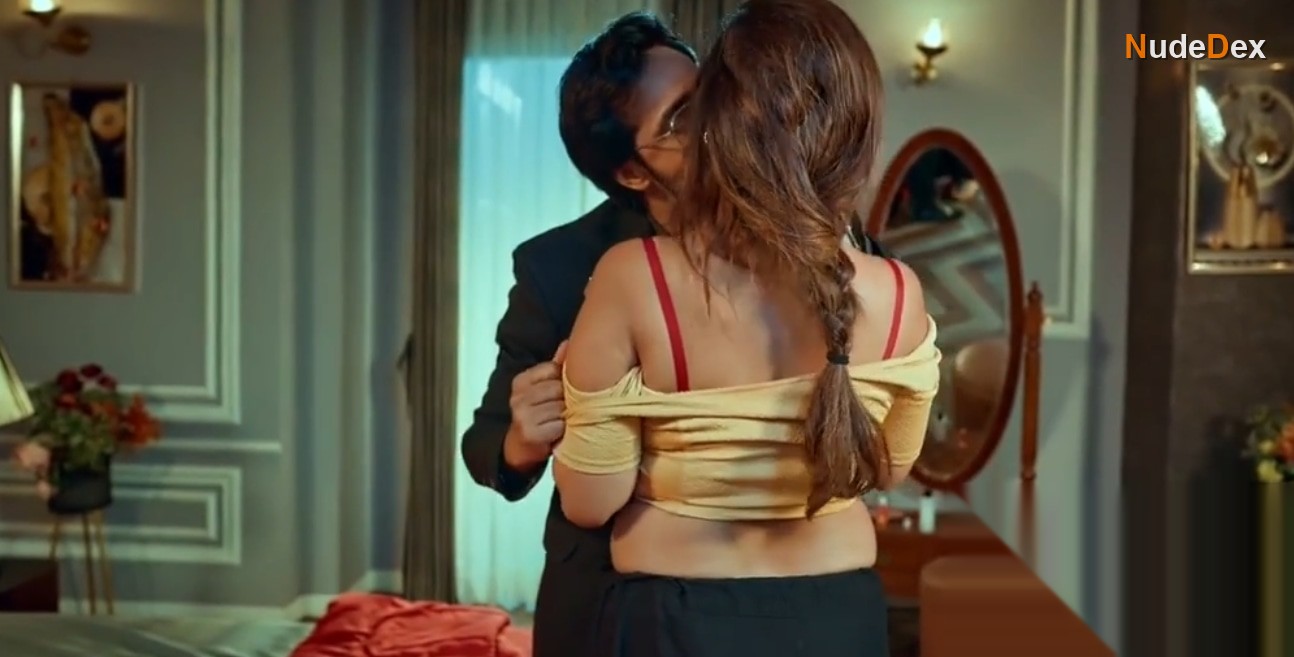 Jyoti Sharma in Your Girlfriend, photo 24
