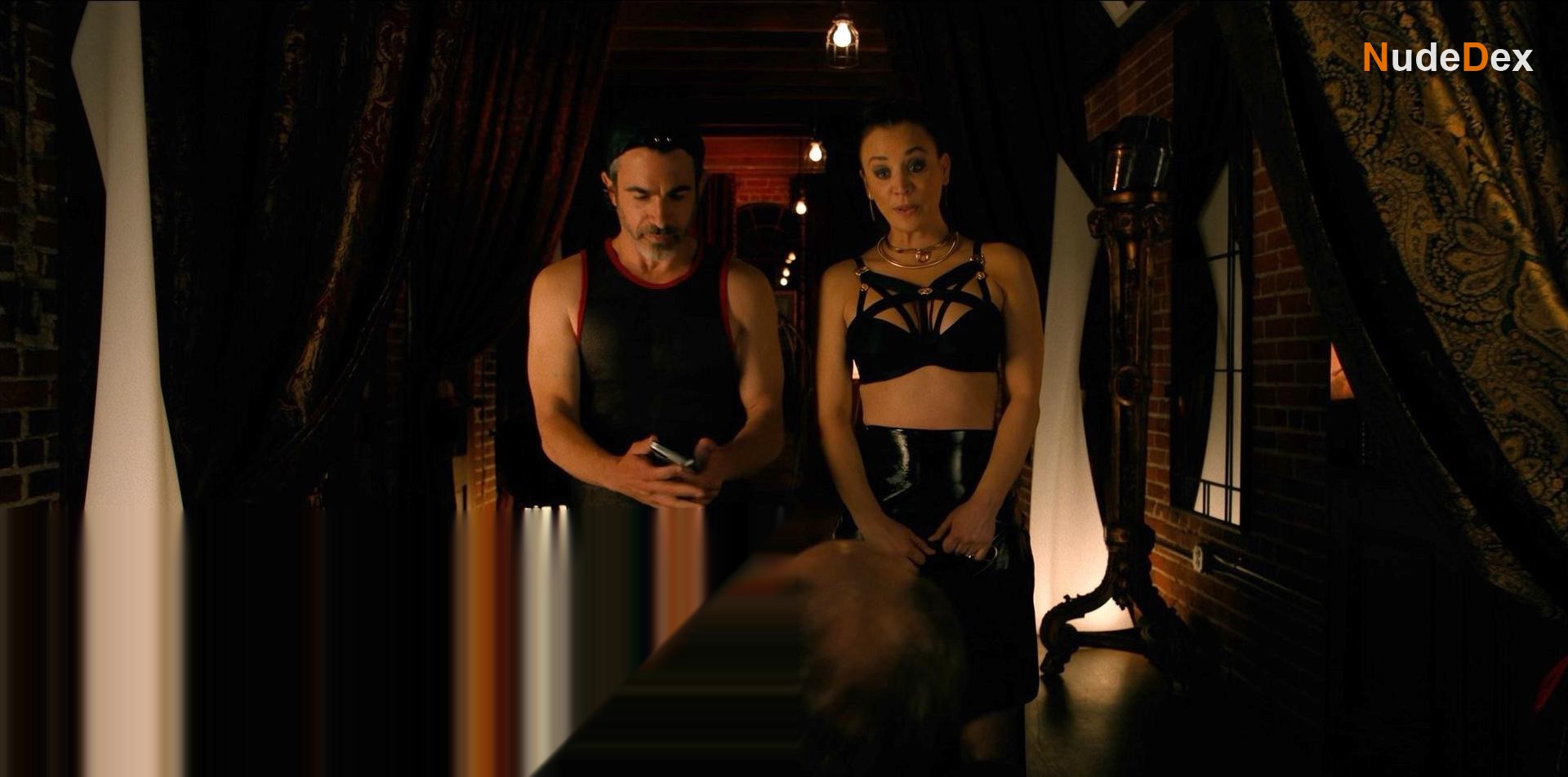Kaley Cuoco in Based On A True Story, photo 4