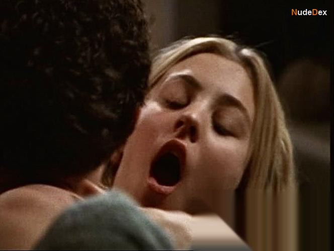 Kaley Cuoco in Grown Up Brady, photo 2