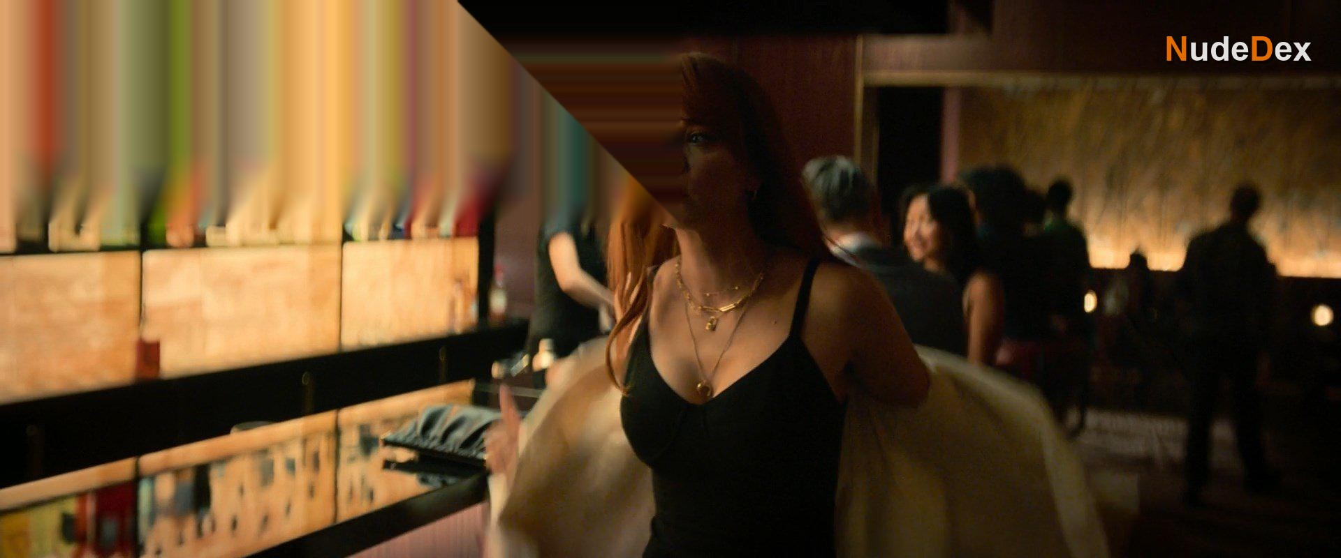 Kaley Cuoco in Role Play, photo 3