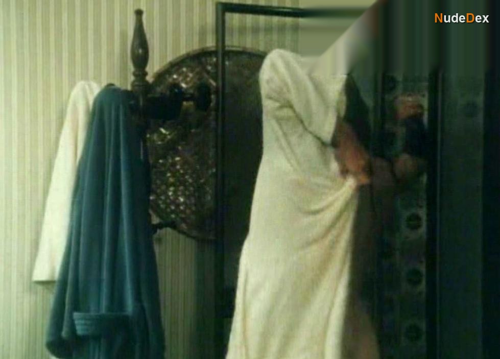Karen Black in Separate Ways, photo 5