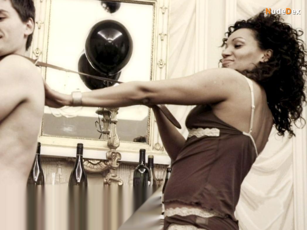 Karen Holness in Saved, photo 3