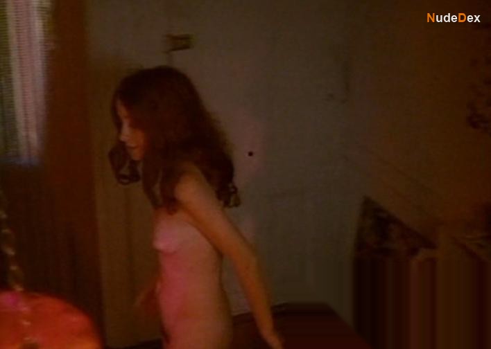 Karen Lynn Gorney in The Magic Garden Of Stanley Sweetheart, photo 4