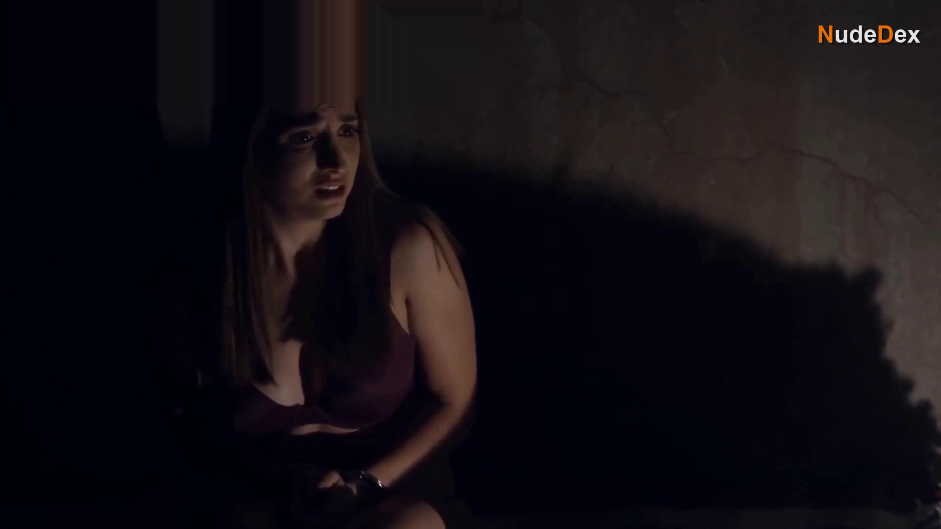 Karen Rowe in Como Dice El Dicho, photo 6