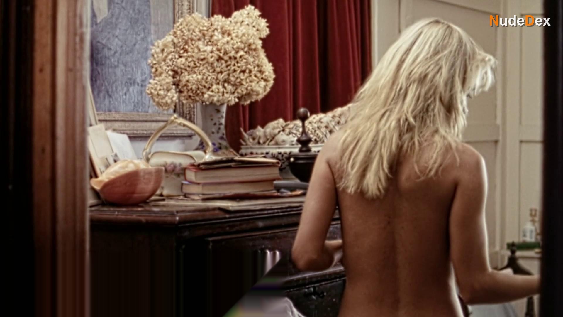 Karen West in Desolation Angels, photo 4
