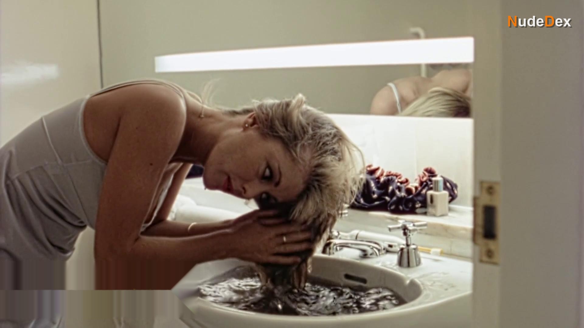 Karen West in Desolation Angels, photo 6