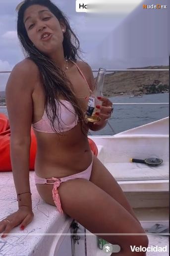 Karina Betancourt in Latina Noticias, photo 27