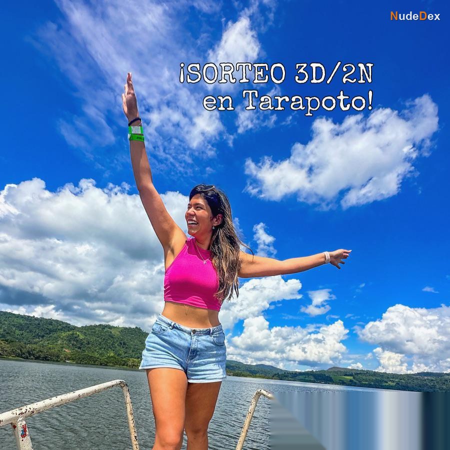 Karina Betancourt in Selva Peru, photo 5
