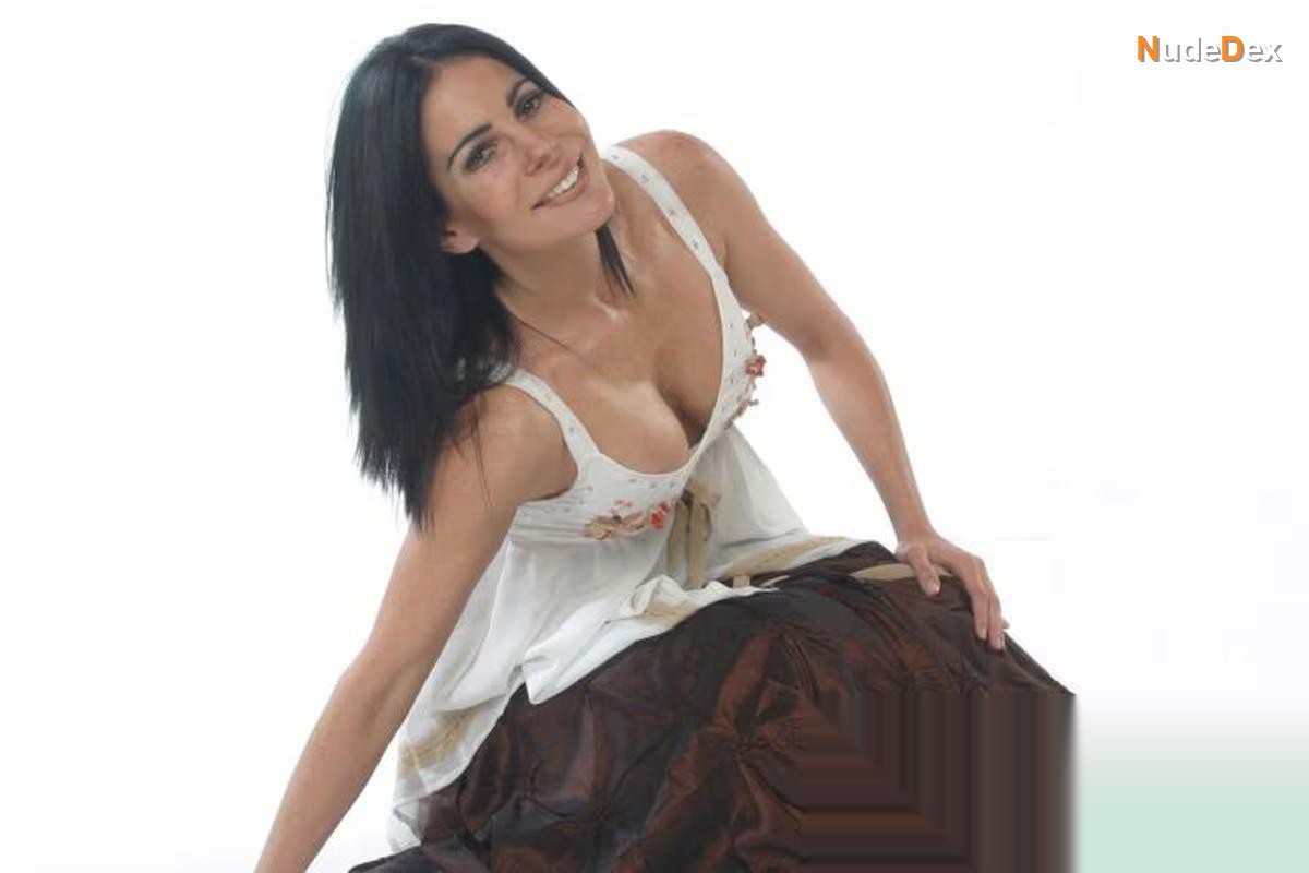 Karina Calmet in Soho Peru, photo 1