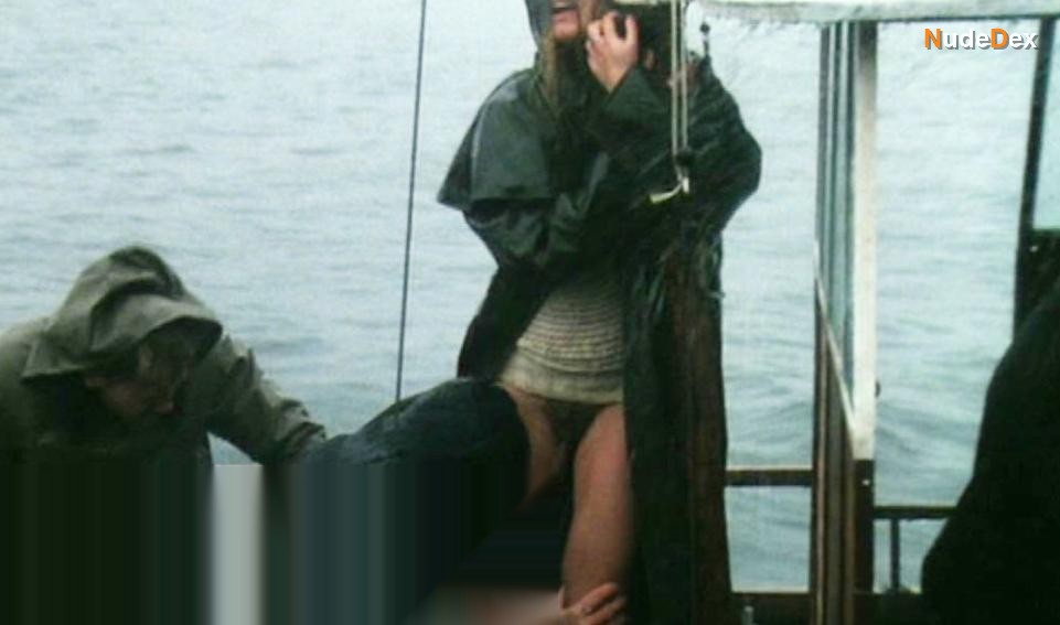 Karina Verlier in La Stanza Del Vescovo, photo 11