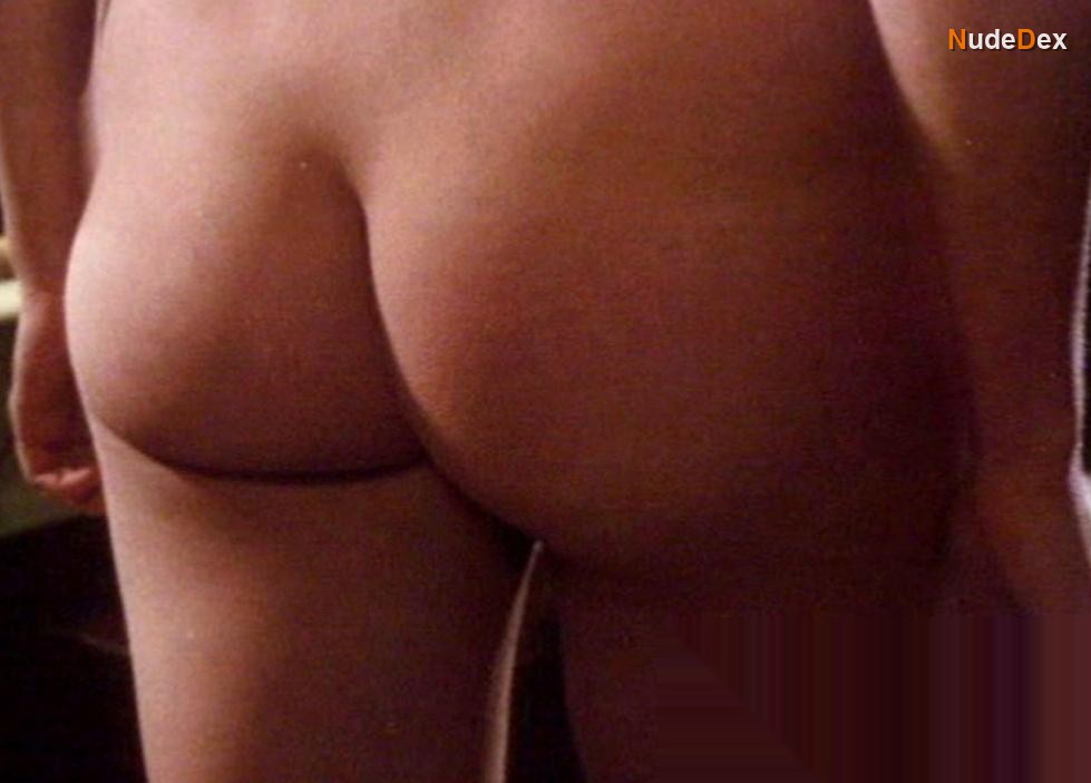 Karin Gotz in Schoolgirl Report 2 What Keeps Parents Awake At Night, photo 5
