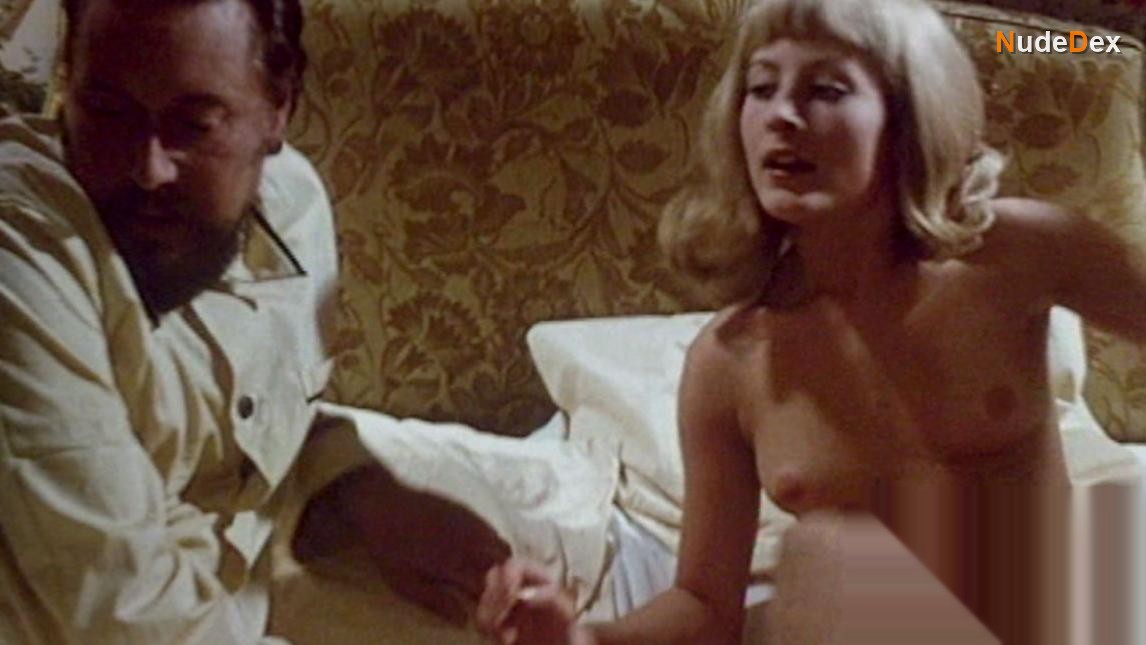 Karin Gotz in Schoolgirl Report 3 What Parents Find Unthinkable, photo 8