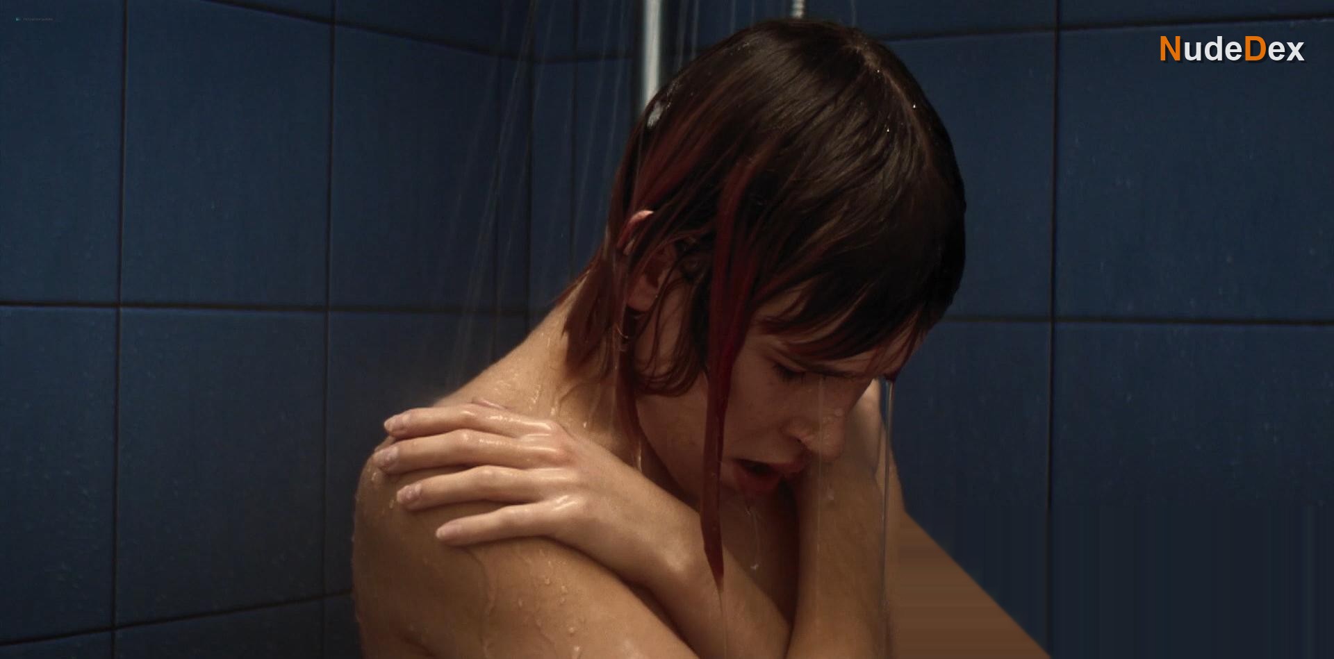 Karolina Kowalska in Belfer, photo 2