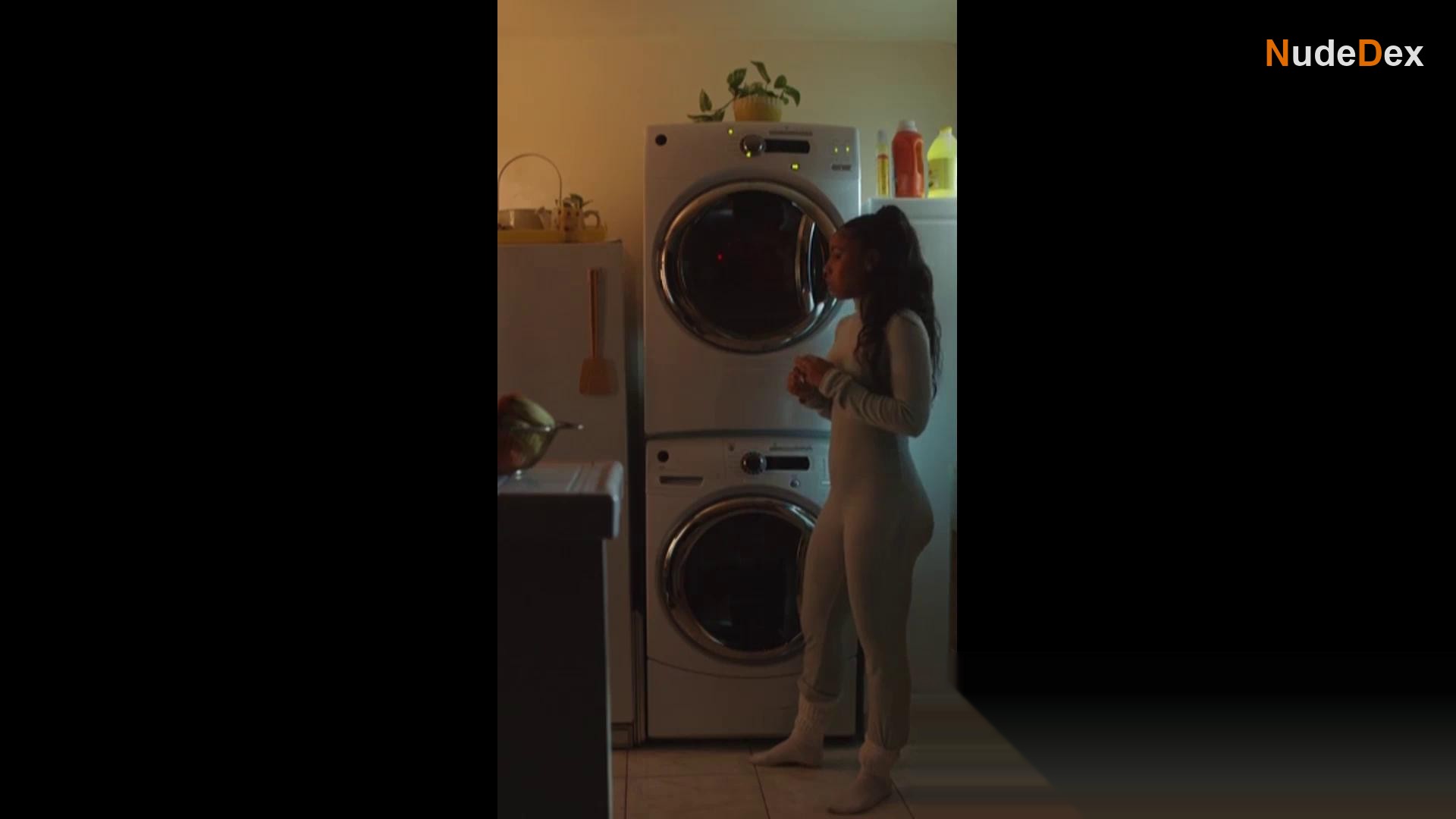 Kasey Elise in The Dispute, photo 2