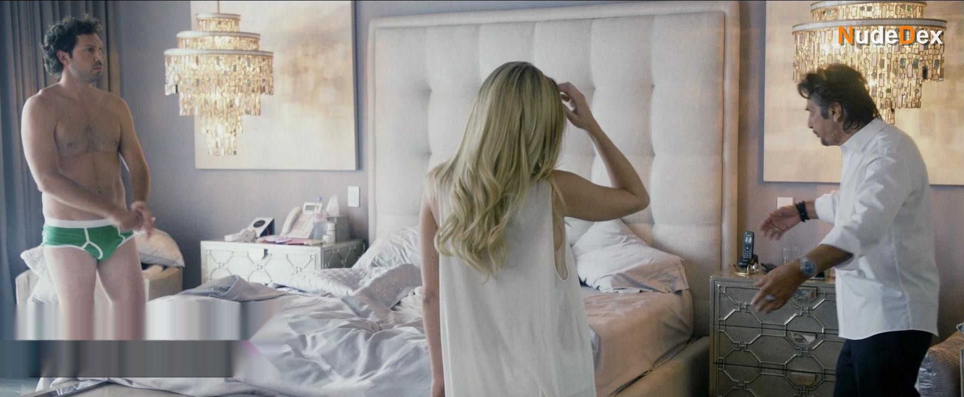 Katarina Cas in Danny Collins, photo 9