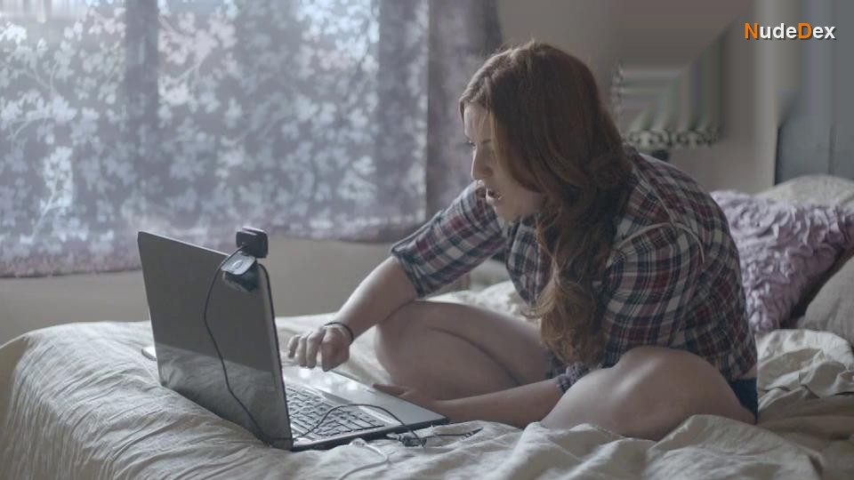 Kate Archer in Cam Girlz, photo 10