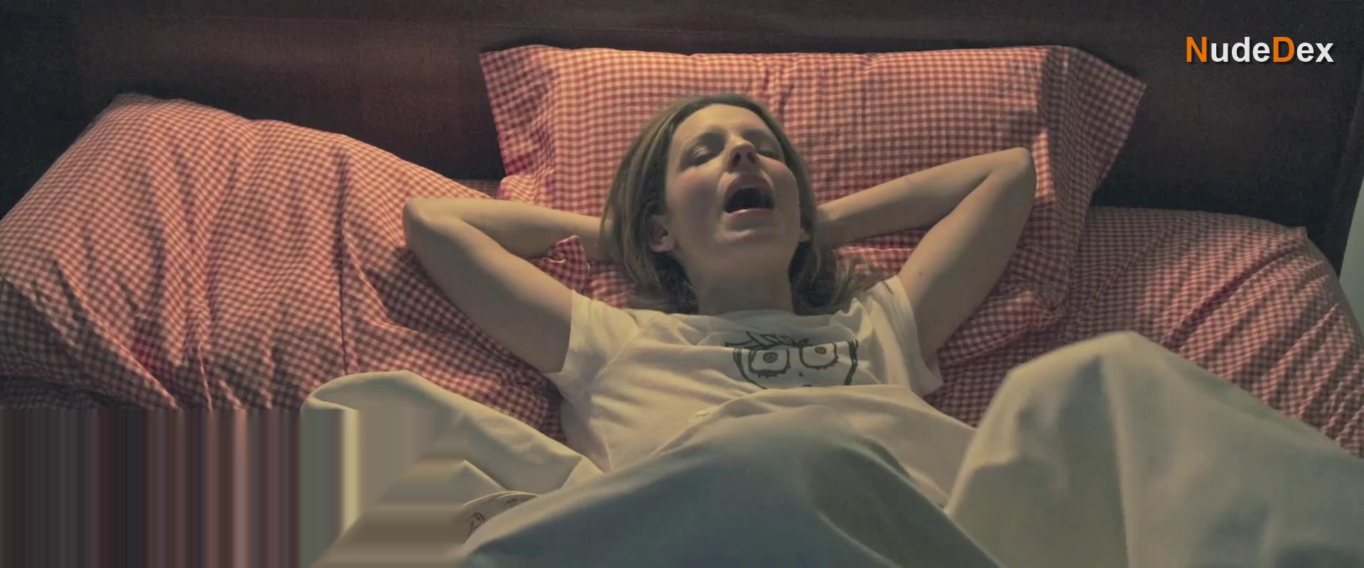 Kate Arrington in The Incoherents, photo 4