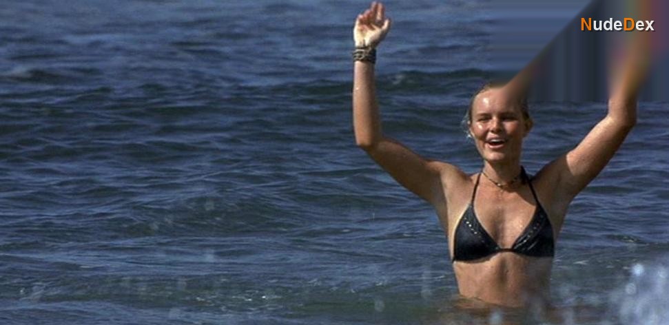 Kate Bosworth in Blue Crush, photo 4