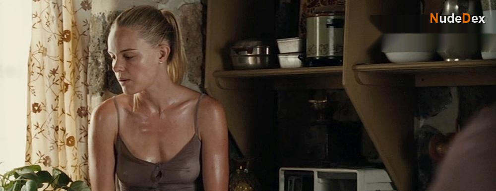 Kate Bosworth in Straw Dogs, photo 3