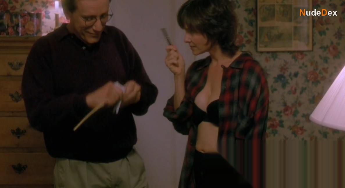 Kate Capshaw in Next Door, photo 2