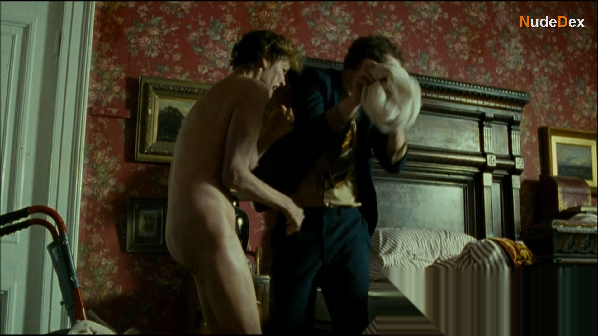 Kate Fahy in The Living And The Dead, photo 4