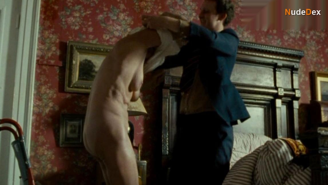 Kate Fahy in The Living And The Dead, photo 8