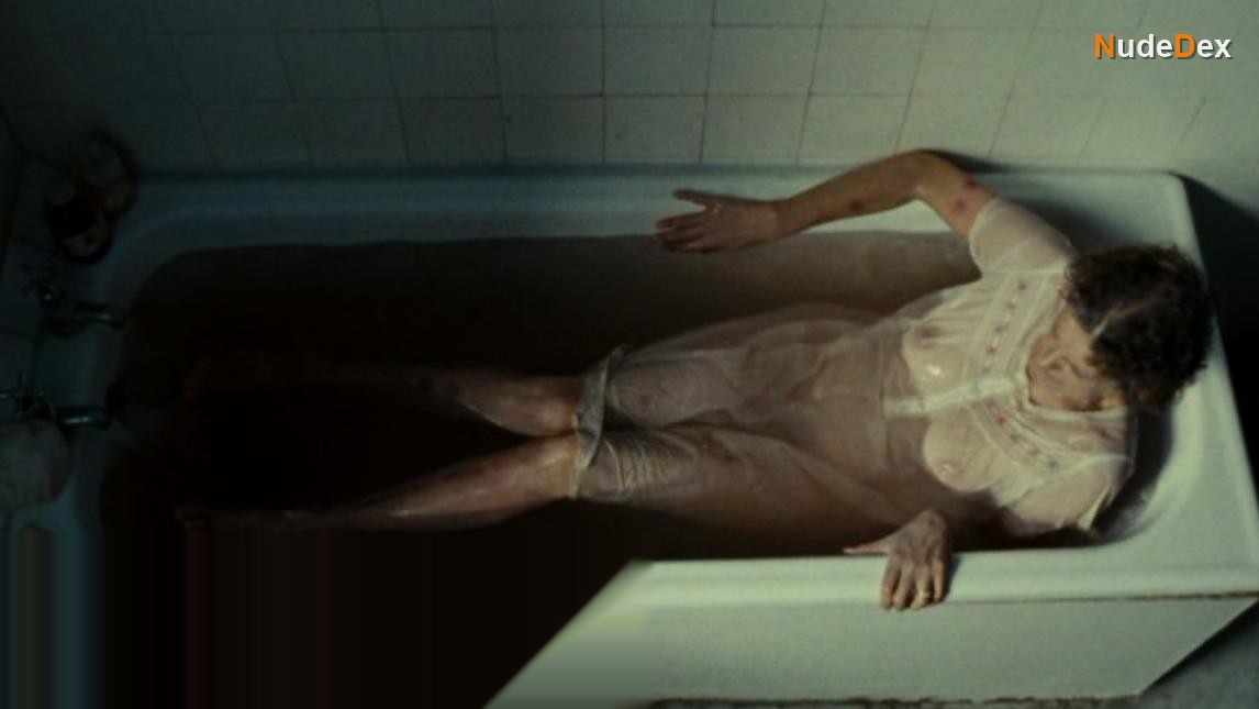 Kate Fahy in The Living And The Dead, photo 10