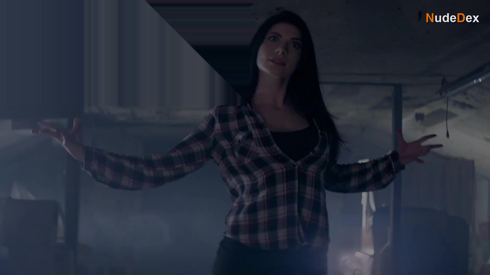 Katelynn Newberry in Death Metal, photo 1