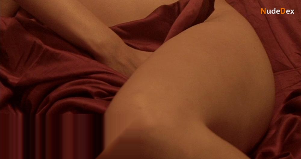 Kate Siegel in Steam, photo 1