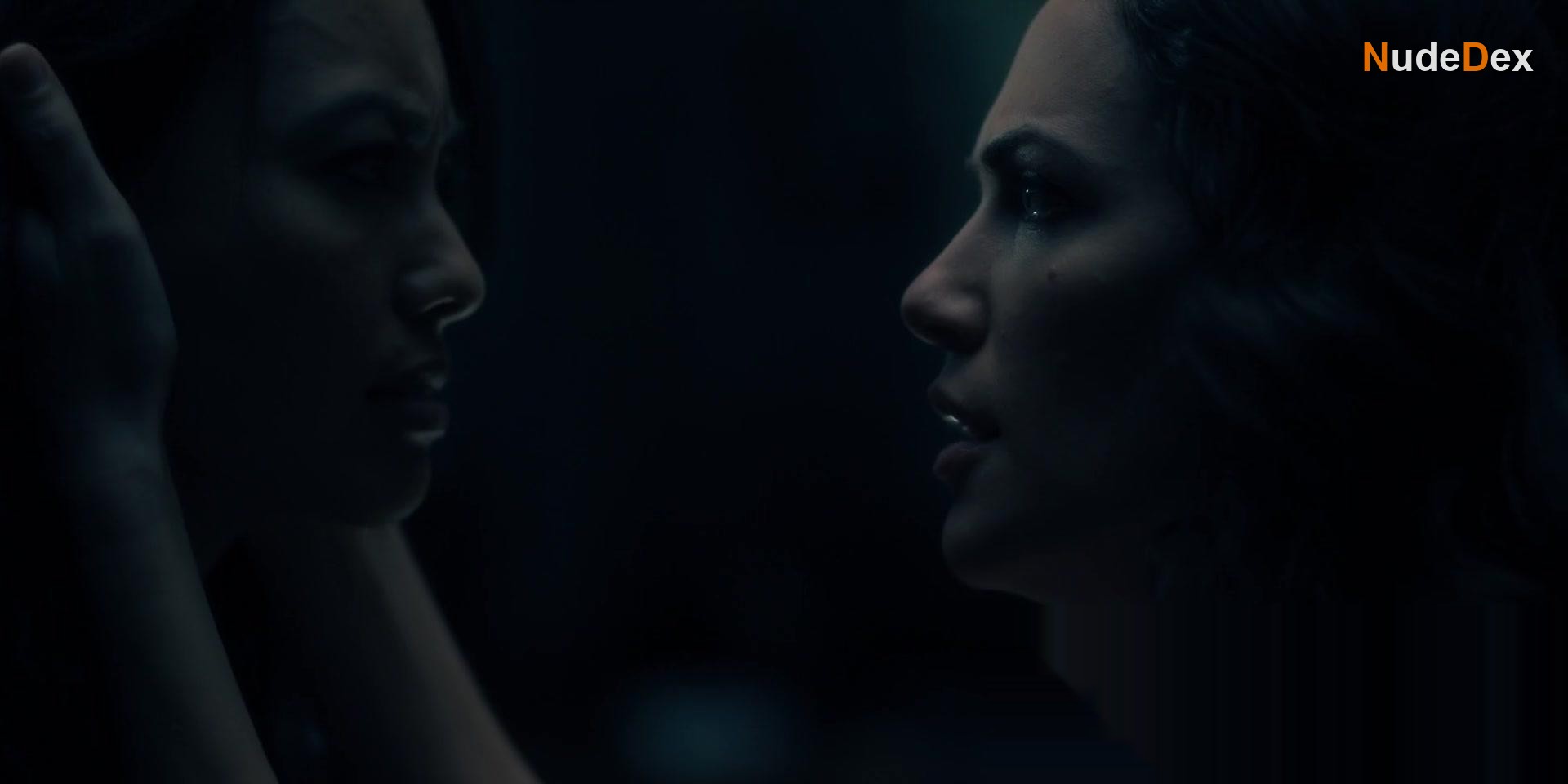 Kate Siegel in The Haunting Of Hill House, photo 3