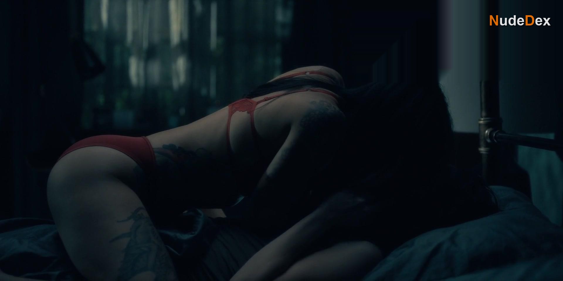 Kate Siegel in The Haunting Of Hill House, photo 7
