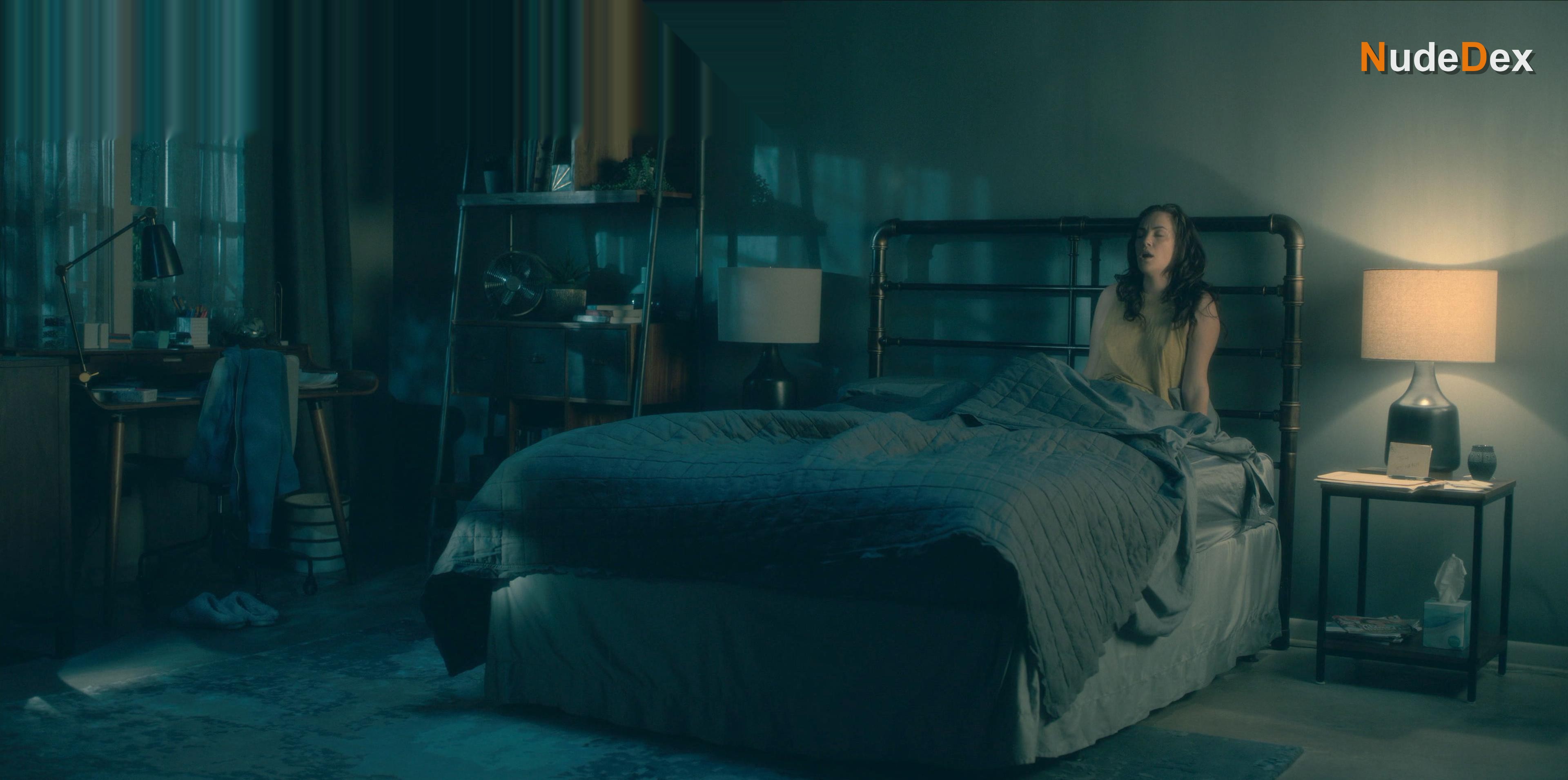 Kate Siegel in The Haunting Of Hill House, photo 8